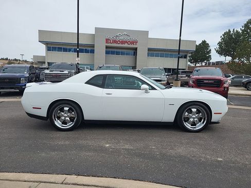 Used 2015 Dodge Challenger R/T Plus image 3