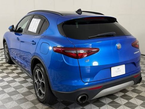 Used 2018 Alfa Romeo Stelvio Sport w/ Quick Order Package 22J Sport AWD/4WD image 4