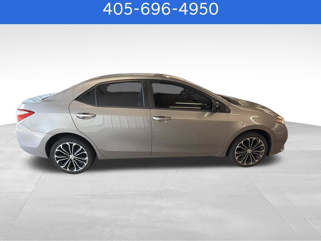 Used 2015 Toyota Corolla LE FWD image 15