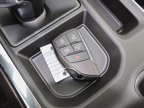 New 2026 GMC Sierra 1500 SLT w/ SLT Premium Plus Package image 23