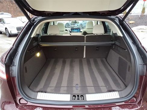 Used 2022 Lincoln Nautilus Black Label w/ Class II Trailer Tow Package image 27