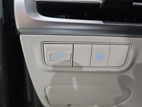 New 2026 Hyundai Tucson SE image 24