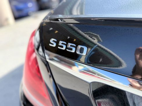 Used 2015 Mercedes-Benz S 550 Sedan image 14