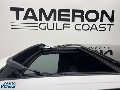 Used 2023 Cadillac Escalade V image 18