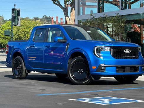 New 2025 Ford Maverick Lobo AWD/4WD image 9