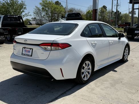 Used 2024 Toyota Corolla LE image 5