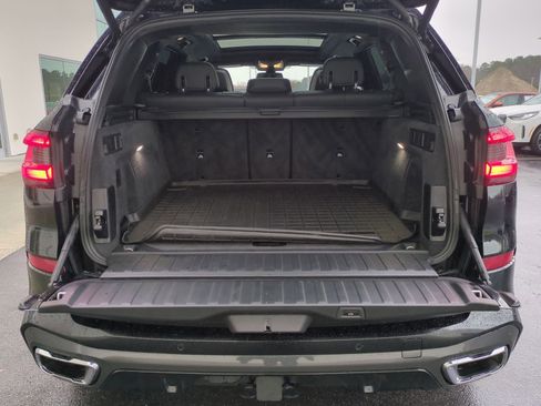 Used 2019 BMW X5 xDrive40i w/ M Sport Package image 31