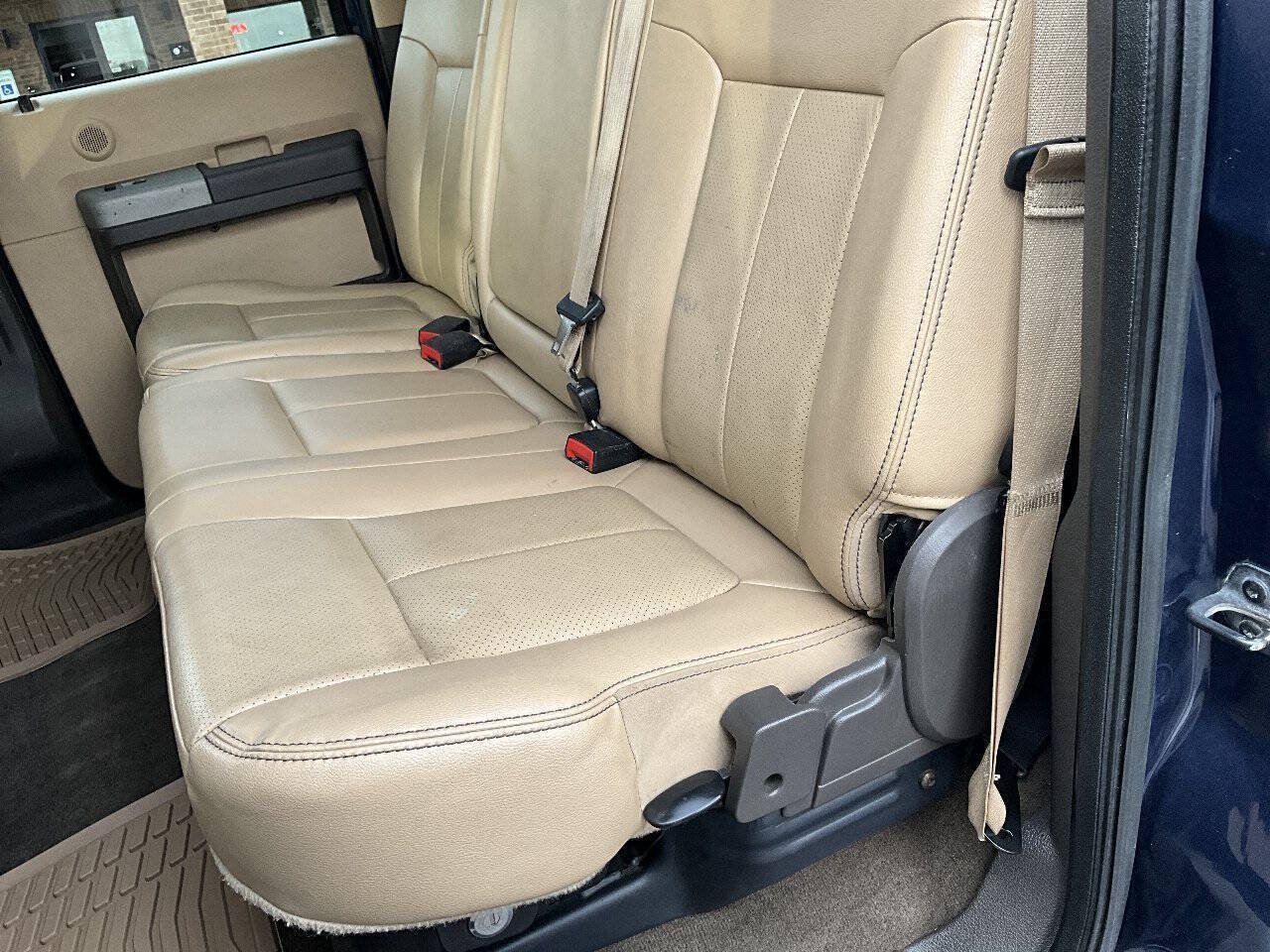 Used 2013 Ford F250 Lariat w/ Lariat Ultimate Pkg AWD/4WD image 32