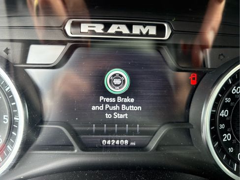 Used 2022 RAM 2500 Big Horn w/ Snow Chief Group AWD/4WD image 10
