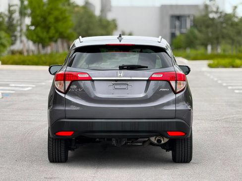 Used 2022 Honda HR-V EX image 6