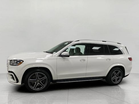 Certified 2026 Mercedes-Benz GLS 450 4MATIC image 10