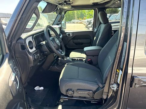 New 2026 Jeep Wrangler Unlimited Sport AWD/4WD image 15