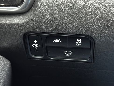 Used 2022 Kia Sorento SX image 17