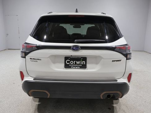 Used 2025 Subaru Forester Sport AWD/4WD image 3