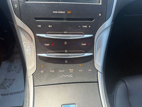 Used 2016 Lincoln MKZ AWD w/ Equipment Group 300A Reserve image 27