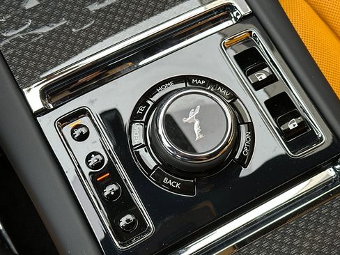 Certified 2025 Rolls-Royce Ghost Black Badge image 12
