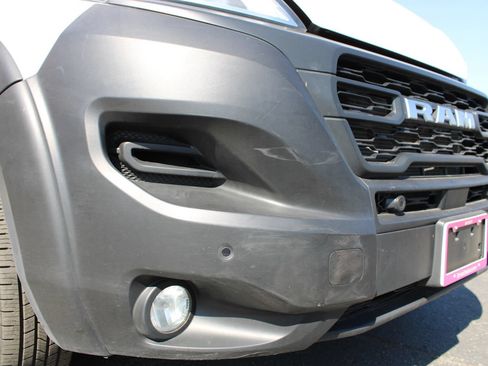 Used 2024 RAM ProMaster 2500 w/ Safety Group FWD image 5