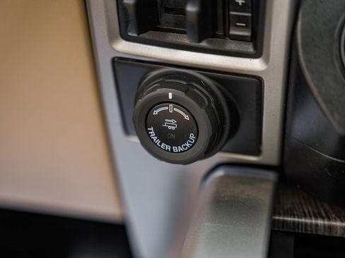 Used 2020 Ford F350 Lariat w/ Lariat Ultimate Package image 27