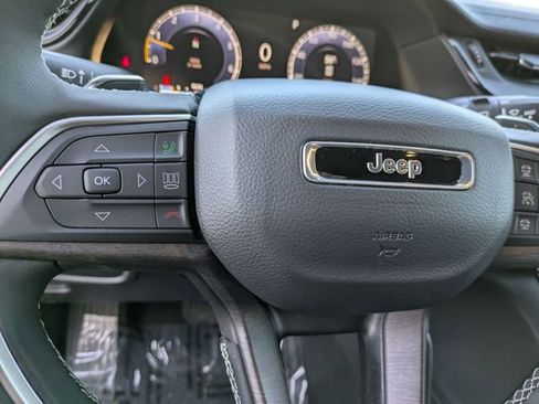 New 2026 Jeep Grand Cherokee L Limited AWD/4WD image 15