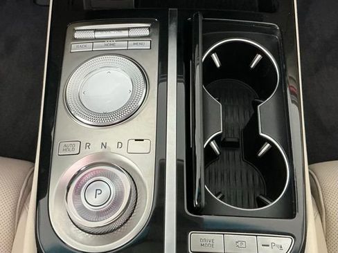 Used 2022 Genesis G80 2.5T image 22