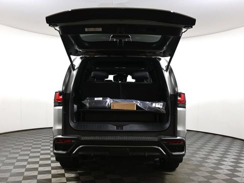 New 2026 Lexus LX 700h F Sport w/ Accessory Package (Z1) AWD/4WD image 39