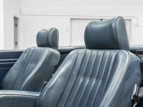 Used 1987 Mercedes-Benz 560 SL image 28
