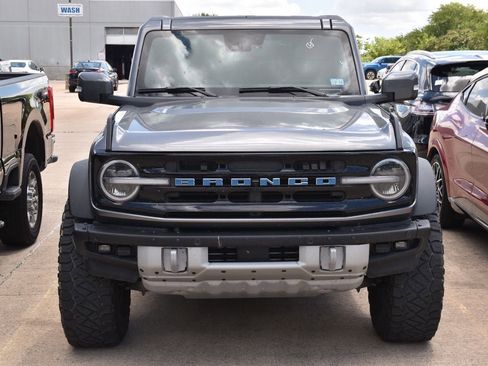 Certified 2023 Ford Bronco Outer Banks w/ Sasquatch Package AWD/4WD image 3