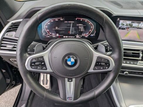 Used 2021 BMW X5 M50i image 20