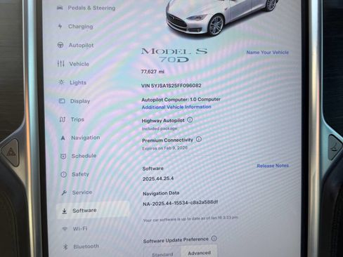 Used 2015 Tesla Model S 85D image 29