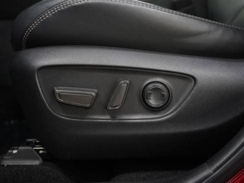 Used 2020 Toyota RAV4 Limited w/ Limited Grade Weather Package AWD/4WD image 24