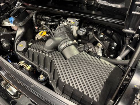 Used 2003 Porsche 911 Carrera image 47