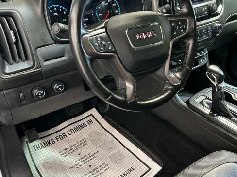 Used 2022 GMC Canyon AT4 w/ Trailering Package AWD/4WD image 8