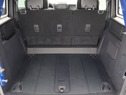 Used 2025 Ford Bronco Badlands image 29