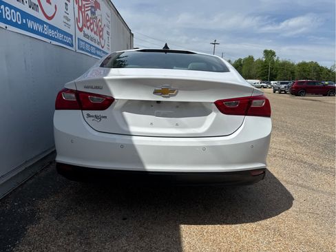 Used 2020 Chevrolet Malibu LS w/ Driver Confidence Package II image 4