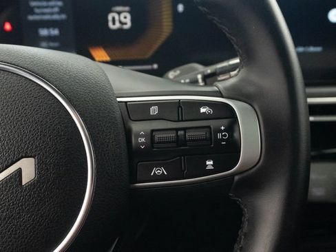Used 2025 Kia K5 GT-Line w/ GT-Line Premium Package FWD image 10