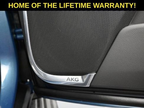 Used 2025 Cadillac Escalade Sport Platinum w/ LPO, Floor Liner Package AWD/4WD image 64