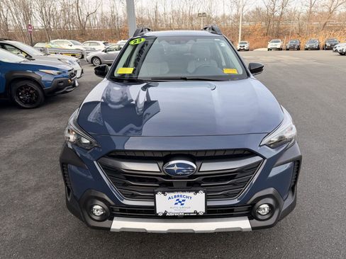Used 2023 Subaru Outback Limited image 8