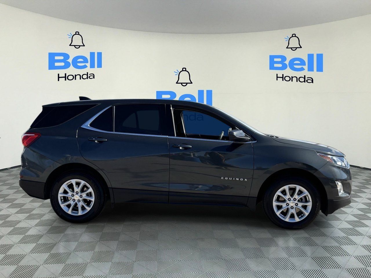 Used 2019 Chevrolet Equinox LT FWD image 5