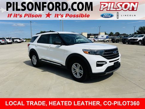 Used 2024 Ford Explorer XLT w/ Equipment Group 202A AWD/4WD image 1