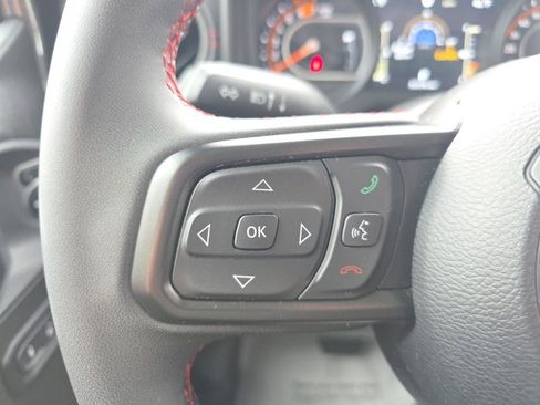 Used 2025 Jeep Wrangler Unlimited Rubicon image 22