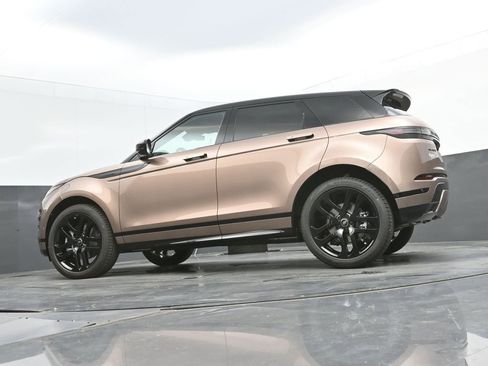 New 2026 Land Rover Range Rover Evoque Dynamic SE AWD/4WD image 28