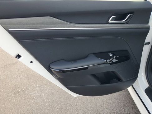 New 2026 Kia K5 EX image 23