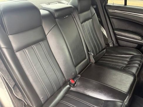 Used 2021 Chrysler 300 S RWD image 31