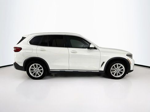 Used 2022 BMW X5 xDrive40i AWD/4WD image 8