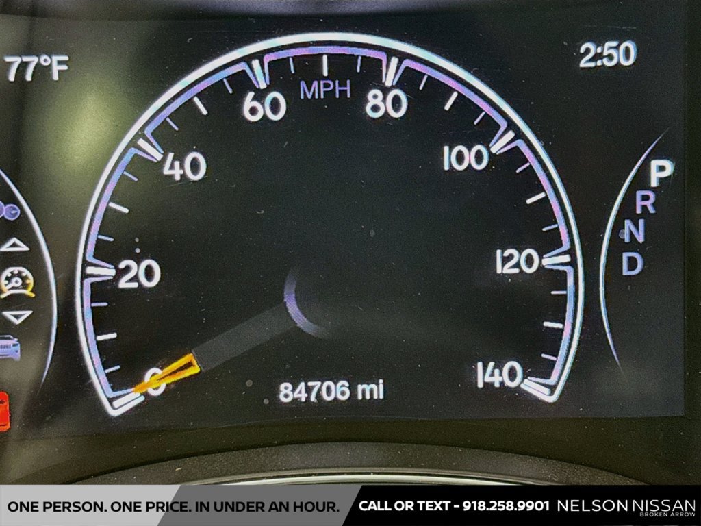 Used 2017 Jeep Grand Cherokee Summit AWD/4WD image 12