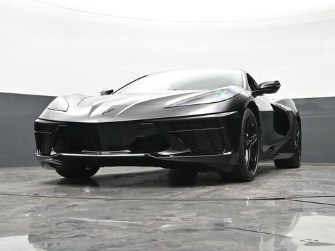 Used 2026 Chevrolet Corvette Stingray Coupe w/ 1LT RWD image 28