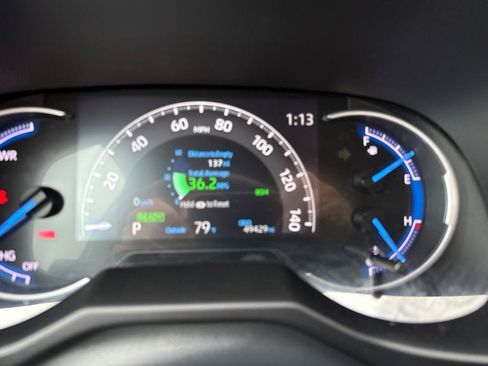 Used 2020 Toyota RAV4 XSE w/ XSE Grade Weather Package AWD/4WD image 14