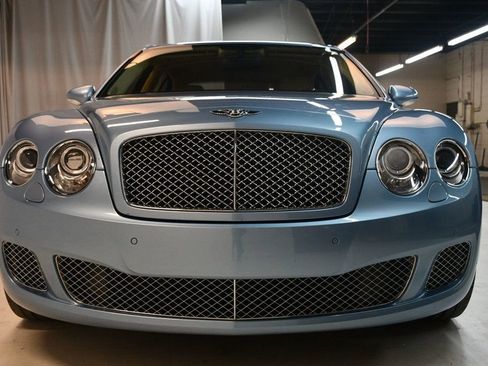 Used 2009 Bentley Flying Spur Flying Spur image 11