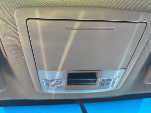 Used 2014 Ford F150 Lariat w/ Equipment Group 502A Luxury image 25