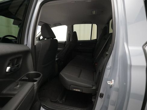 Used 2023 Honda Ridgeline Sport image 10